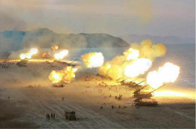 NorthKorea,韓国,韓国軍,北朝鮮,朝鮮戦争,金正恩,M1989自走砲,多連装ロケットランチャー,Korea